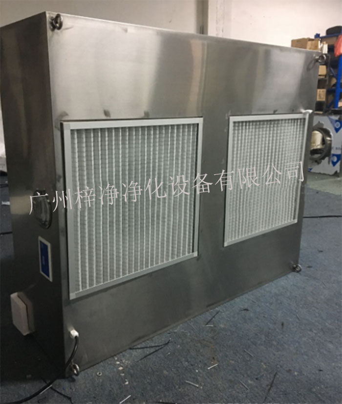 百級(jí)層流罩制作現(xiàn)場(chǎng)實(shí)拍圖 百級(jí)層流罩制作現(xiàn)場(chǎng)實(shí)拍圖